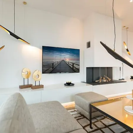 아파트 Beachhouse Bansin Penthouse Waterf *
